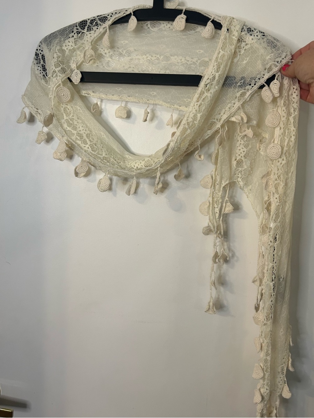 Pier 1 Cream Lace Scarf with Crochet Medallion Accents